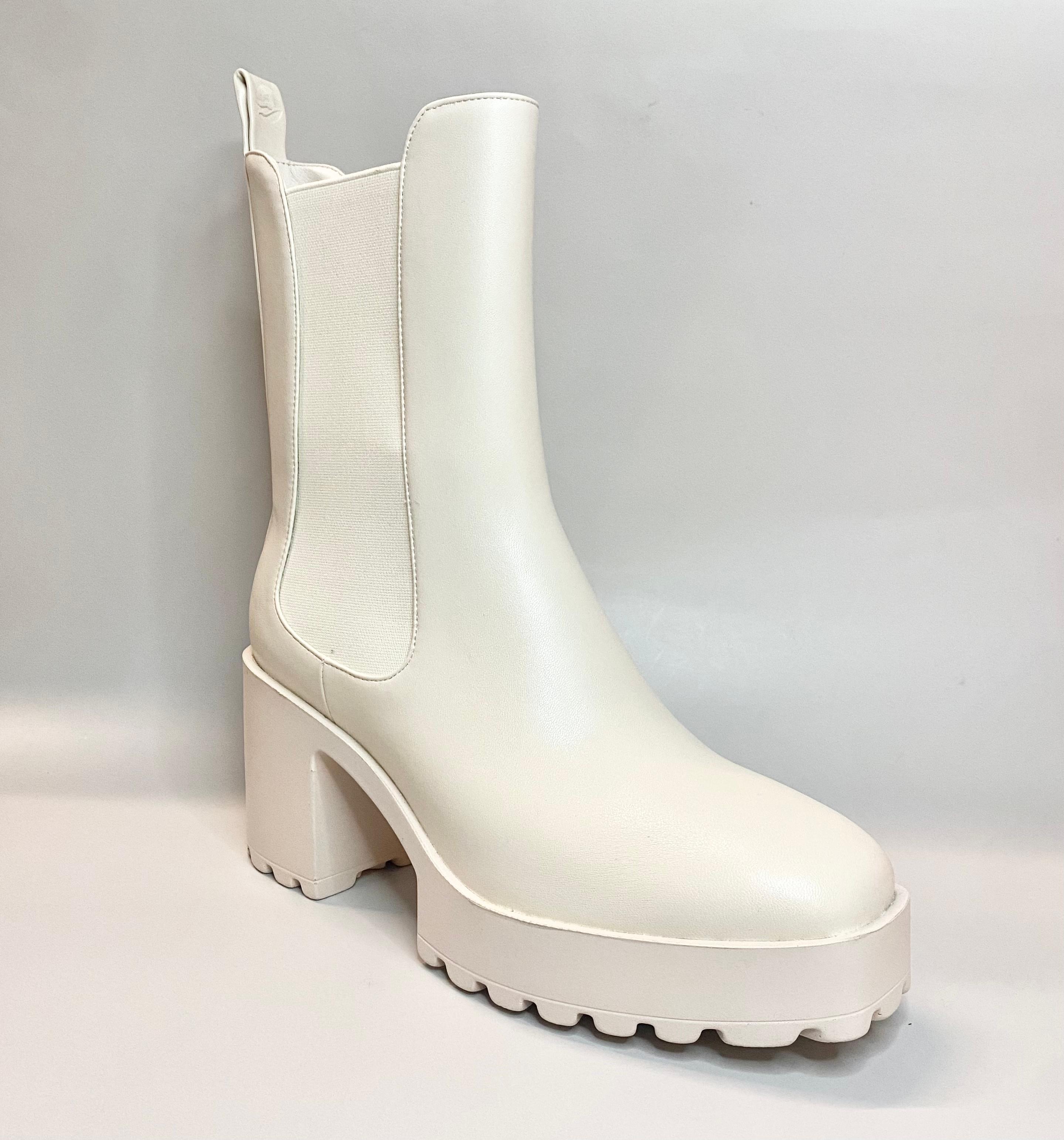 XINZIRAIN Custom Klara Faux Leather Chunky Ankle Boots